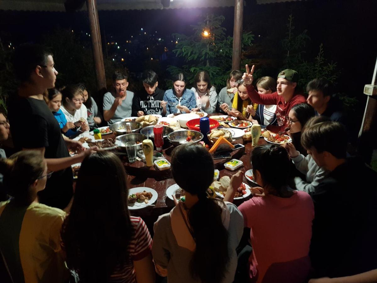 Vila Alunis Buşteni Zewnętrze zdjęcie
